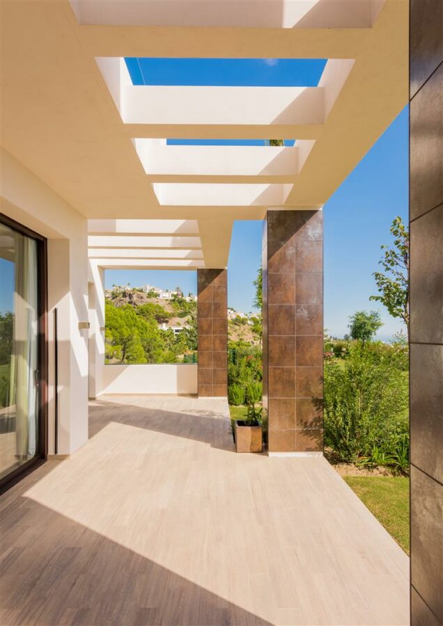 Villa Alcuzcuz-23 🏡 For Sale | Villa Alcuzcuz – La Reserva de Alcuzcuz, Benahavís – Panoramic Views – Gated