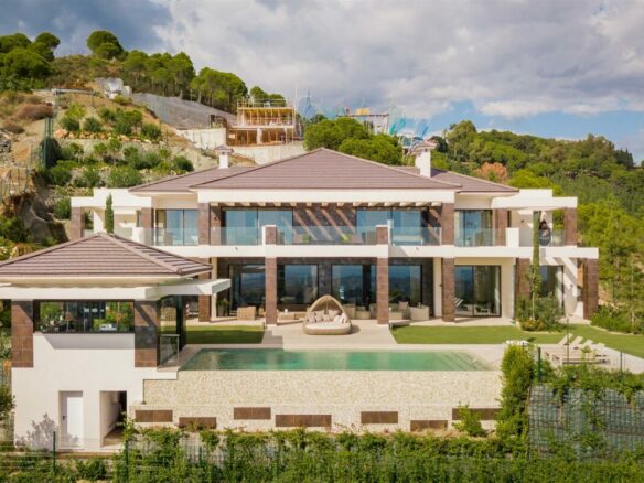 🏡 For Sale | Villa Alcuzcuz – La Reserva de Alcuzcuz, Benahavís – Panoramic Views – Gated