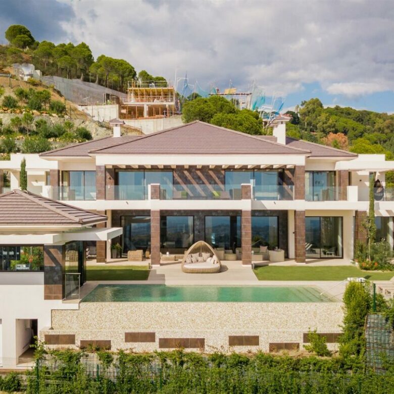 🏡 For Sale | Villa Alcuzcuz – La Reserva de Alcuzcuz, Benahavís – Panoramic Views – Gated