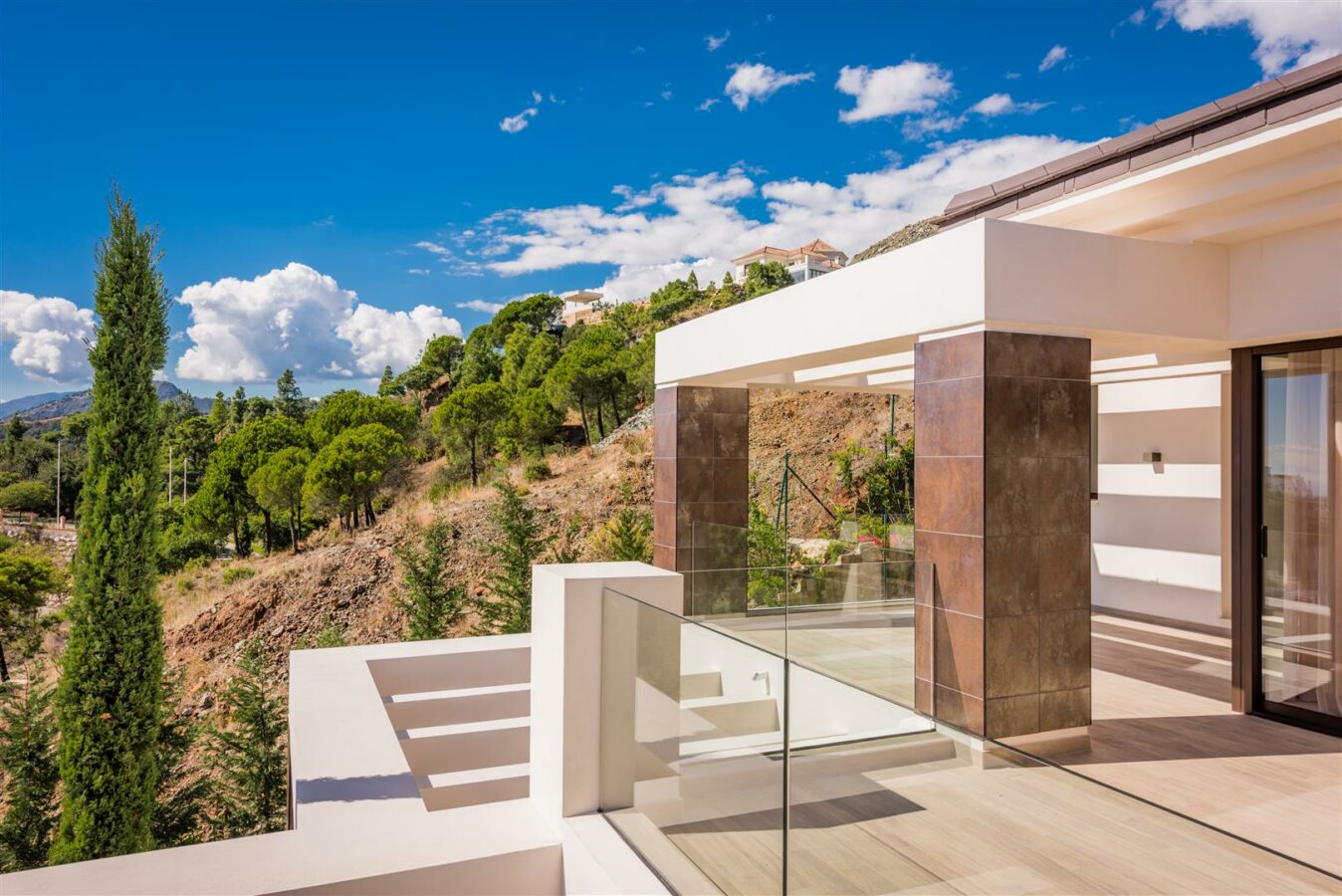 Villa Alcuzcuz-5 🏡 For Sale | Villa Alcuzcuz – La Reserva de Alcuzcuz, Benahavís – Panoramic Views – Gated