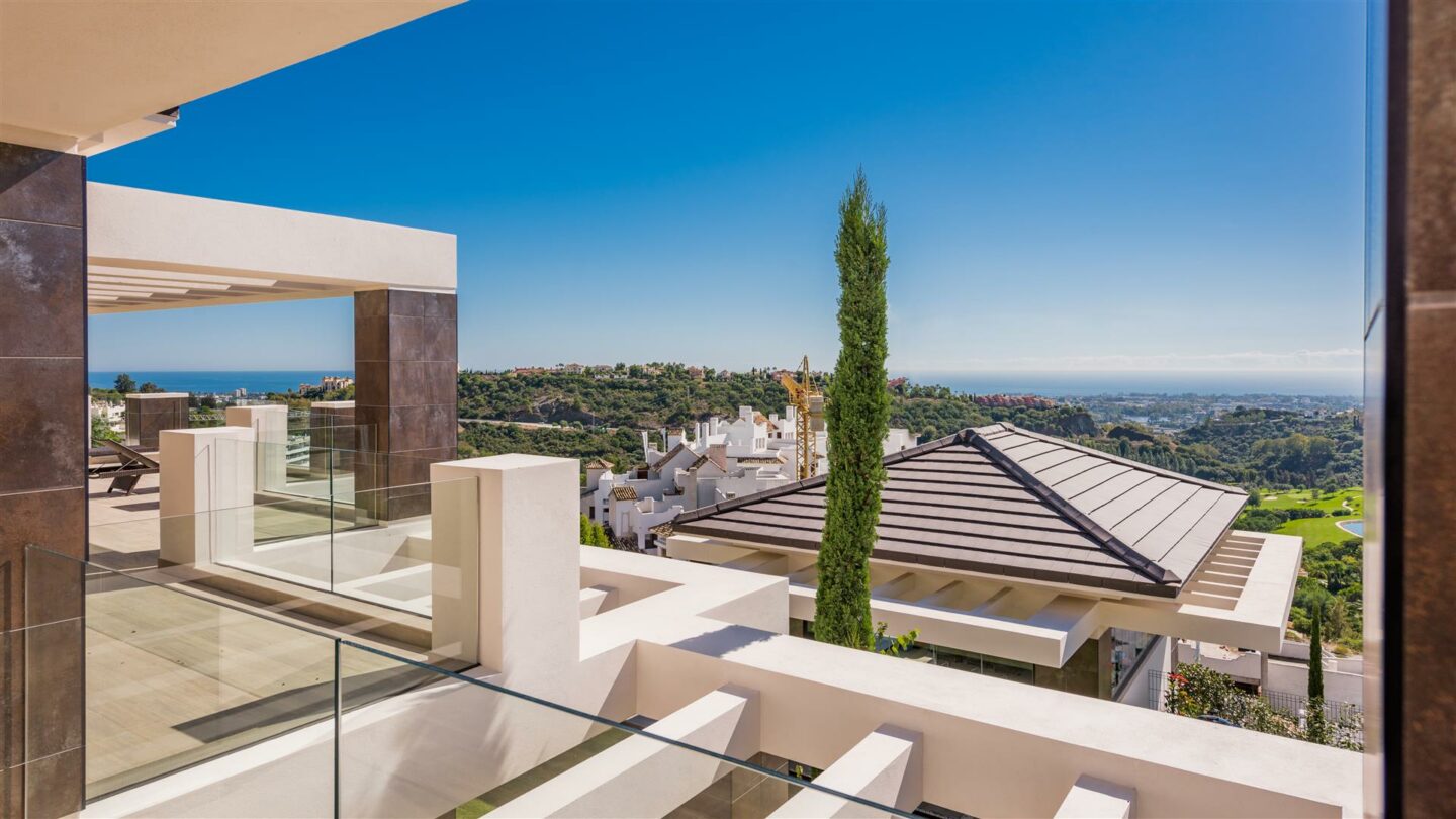 Villa Alcuzcuz-6 🏡 For Sale | Villa Alcuzcuz – La Reserva de Alcuzcuz, Benahavís – Panoramic Views – Gated