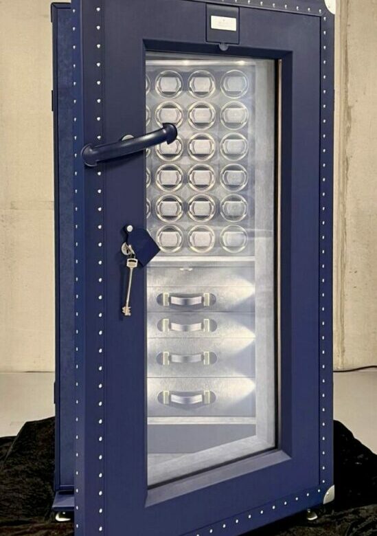 For sale 🔐 High-Security Luxury Safes – Vaults – Handcrafted in Germany