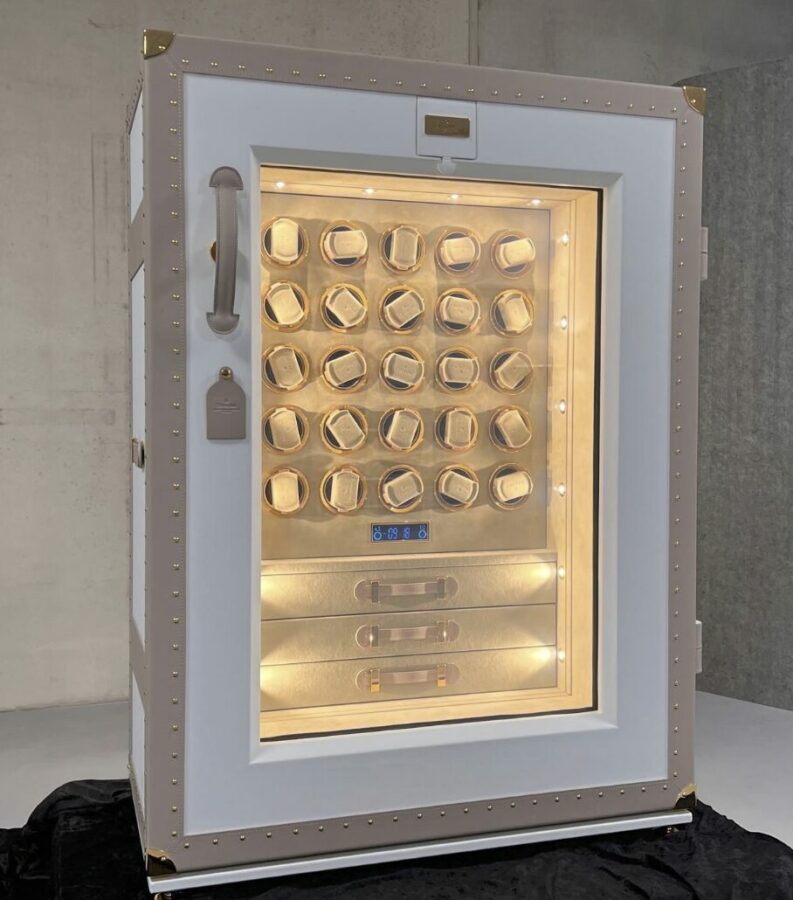 For sale 🔐 High-Security Luxury Safes – Vaults – Handcrafted in Germany