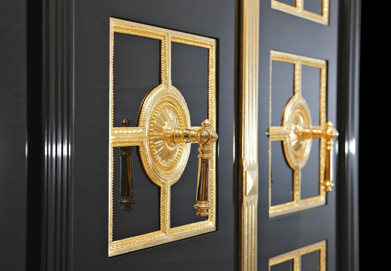 For sale 🔐 High-Security Luxury Safes – Vaults – Handcrafted in Germany