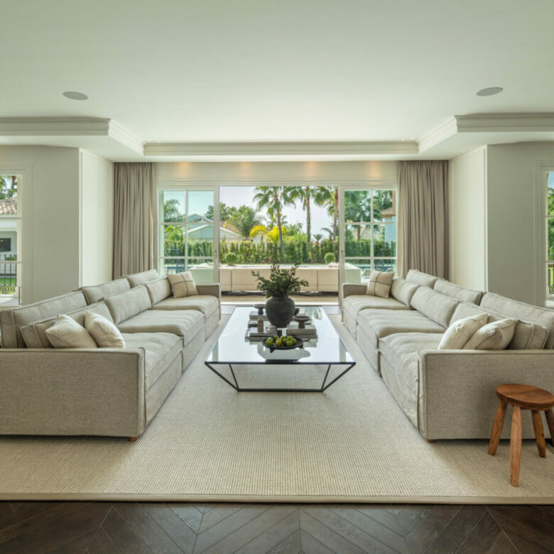For Sale – Sierra Blanca 🏰 Elegant Villa 📍 Marbella Golden Mile, Marbella