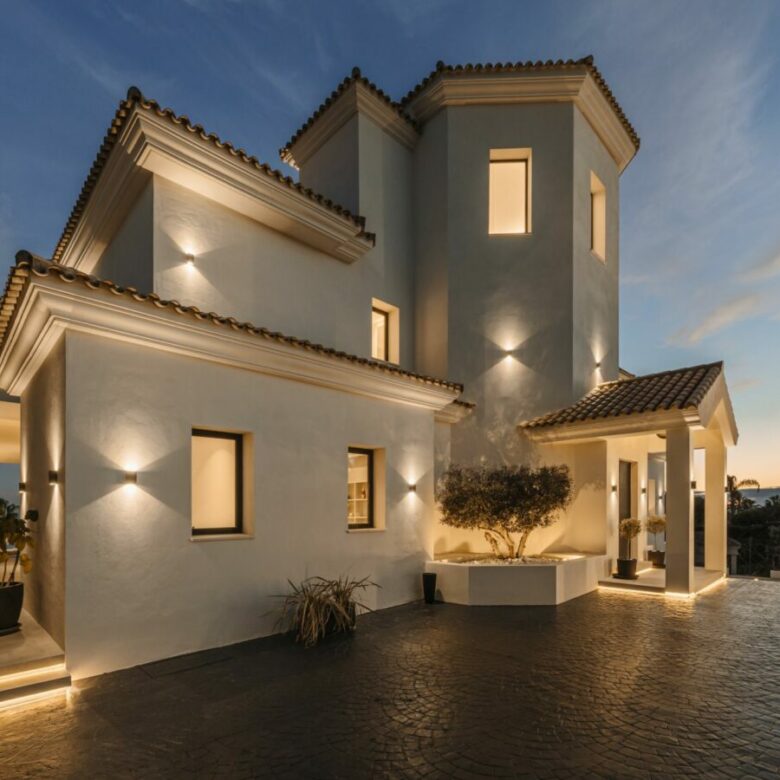 🏡✨ For Sale – Villa with Panoramic Views | Los Flamingos