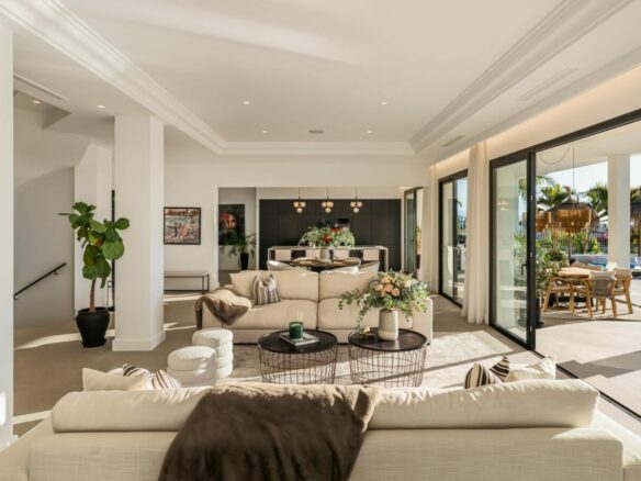 🏡✨ For Sale – Villa with Panoramic Views | Los Flamingos