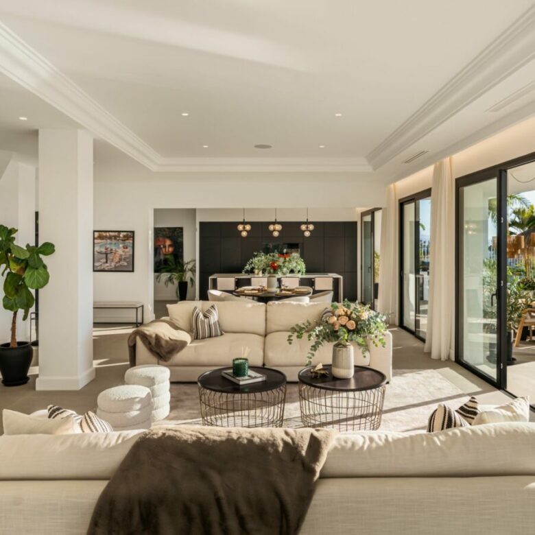 🏡✨ For Sale – Villa with Panoramic Views | Los Flamingos