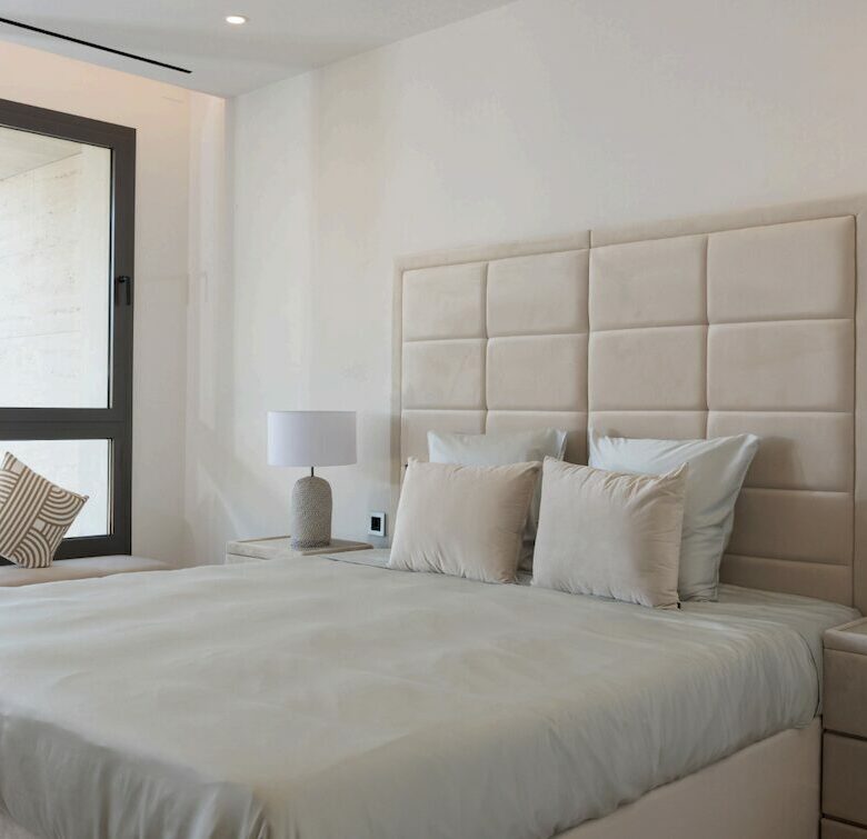 For sale 🌴 Marbella Golden Mile | 3B Duplex Penthouse – Highest Quality & Secure 🌅