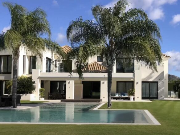 🏡💎 For Sale – Modern Villa in Sierra Blanca 🌴 | Best Deal in the Area 🔥 🇪🇸🇬🇧