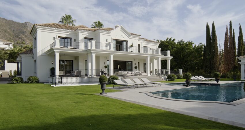 For Sale – Sierra Blanca 🏰 Elegant Villa 📍 Marbella Golden Mile, Marbella