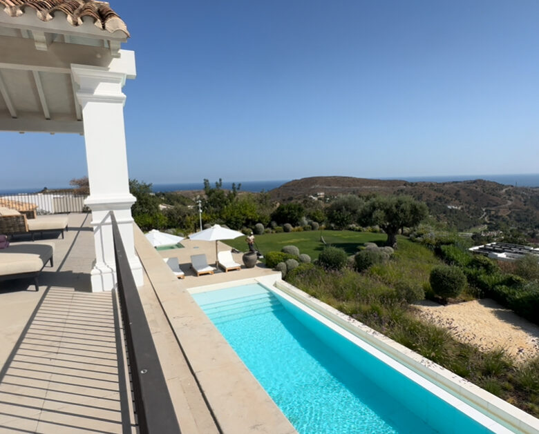 For sale 🏡 Marbella Club Golf Resort  Hilltop Mansion – 🌄 Panoramic Views – 🔑 Turnkey