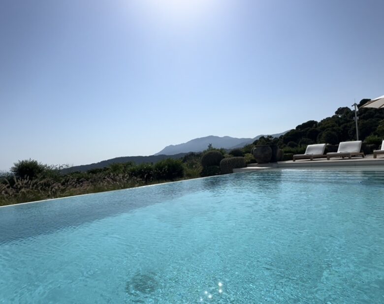 For sale 🏡 Marbella Club Golf Resort  Hilltop Mansion – 🌄 Panoramic Views – 🔑 Turnkey