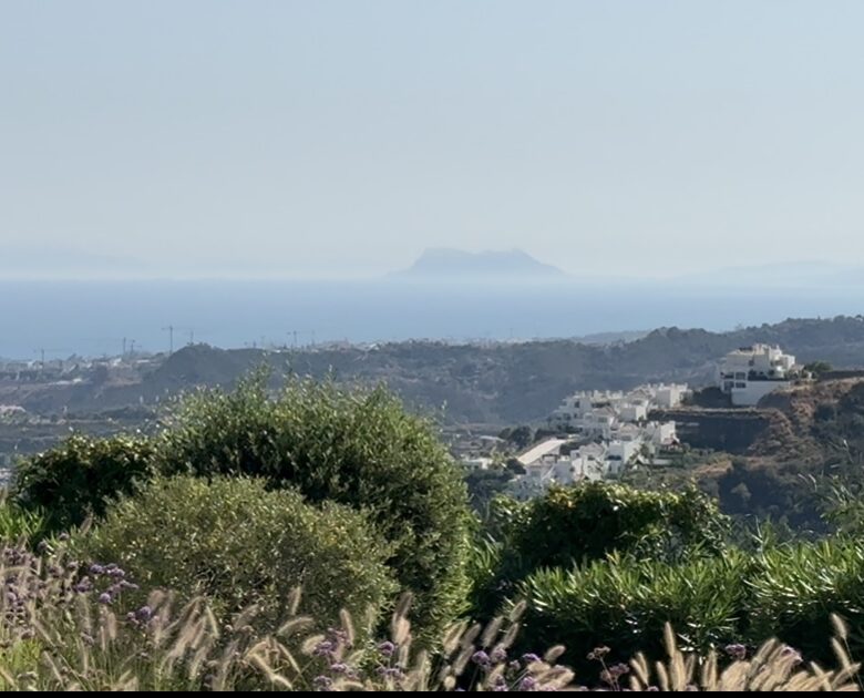 For sale 🏡 Marbella Club Golf Resort  Hilltop Mansion – 🌄 Panoramic Views – 🔑 Turnkey