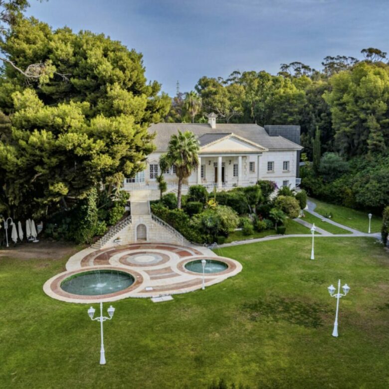 🏰 Palatial Mansion For Sale – Near Málaga City ✨