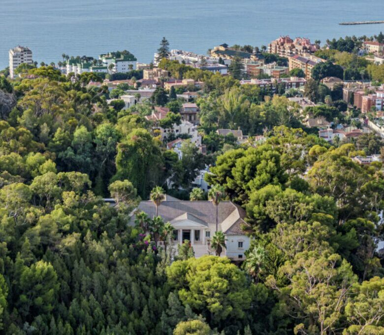 🏰 Palatial Mansion For Sale – Near Málaga City ✨
