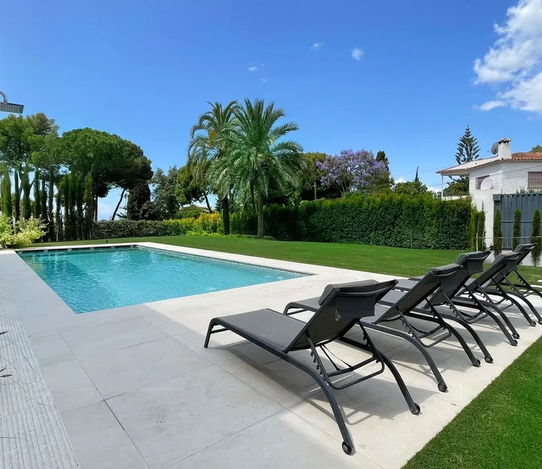 🏡 Modern Villa for Sale – The Golden Mile, Marbella 🇪🇸