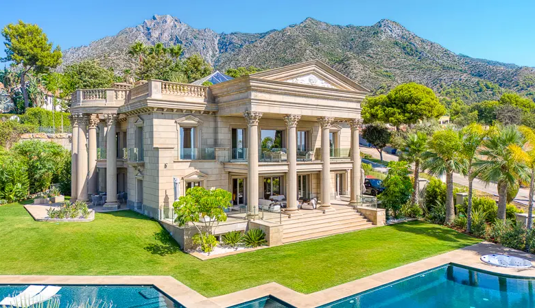 🏡 Luxury Mansion for Sale – Sierra Blanca, Marbella