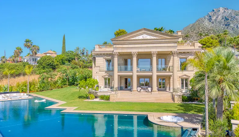 🏡 Luxury Mansion for Sale – Sierra Blanca, Marbella