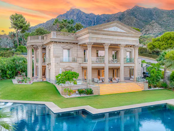 🏡 Luxury Mansion for Sale – Sierra Blanca, Marbella