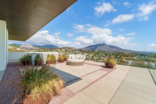 Modern Dream Villa for Sale – Herrojo Alto, Benahavís, Spain 🇪🇸✨