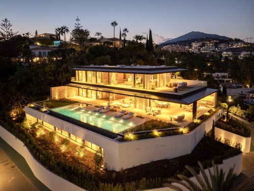 Modern Dream Villa for Sale – Herrojo Alto, Benahavís, Spain 🇪🇸✨