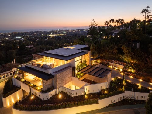 Modern Dream Villa for Sale – Herrojo Alto, Benahavís, Spain 🇪🇸✨