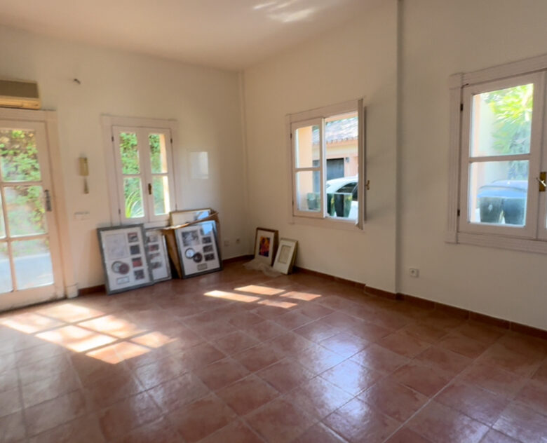 For sale – El Madroñal, Benahavís 🇪🇸 – Classic 7B Hilltop Villa with Panoramic Views 🌊⛰️