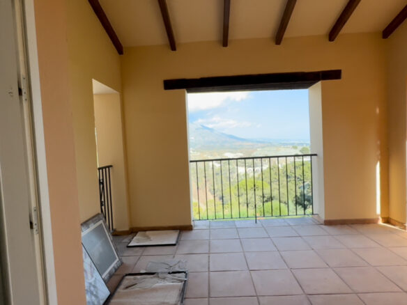 For sale – El Madroñal, Benahavís 🇪🇸 – Classic 7B Hilltop Villa with Panoramic Views 🌊⛰️