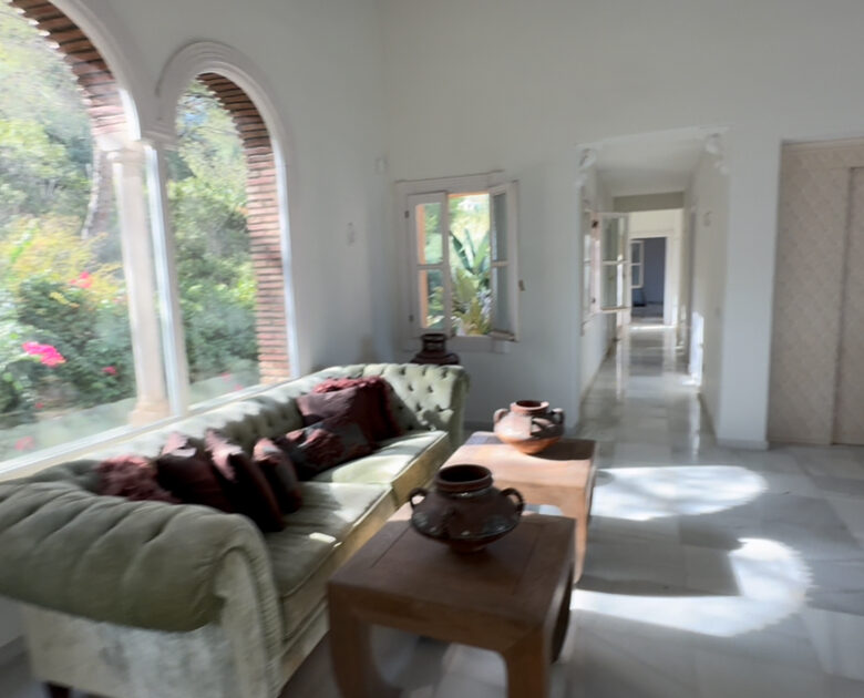 For sale – El Madroñal, Benahavís 🇪🇸 – Classic 7B Hilltop Villa with Panoramic Views 🌊⛰️