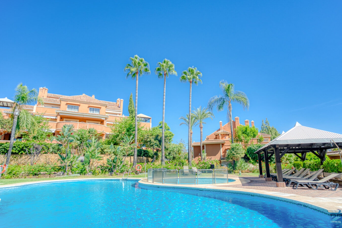 00602270-dfdd-490c-827d-508ada765348 🌅 Beautiful South-Facing Duplex Penthouse with Stunning Sea Views – Andalucía Alta, Nueva Andalucía 🌴