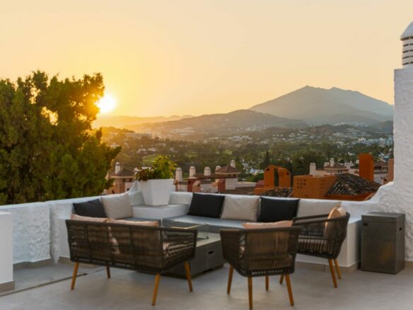 For sale 🌟 3B Turnkey Penthouse La Arabesque – Pueblo Arabesque 🇪🇸 🌟 Nueva Andalucia