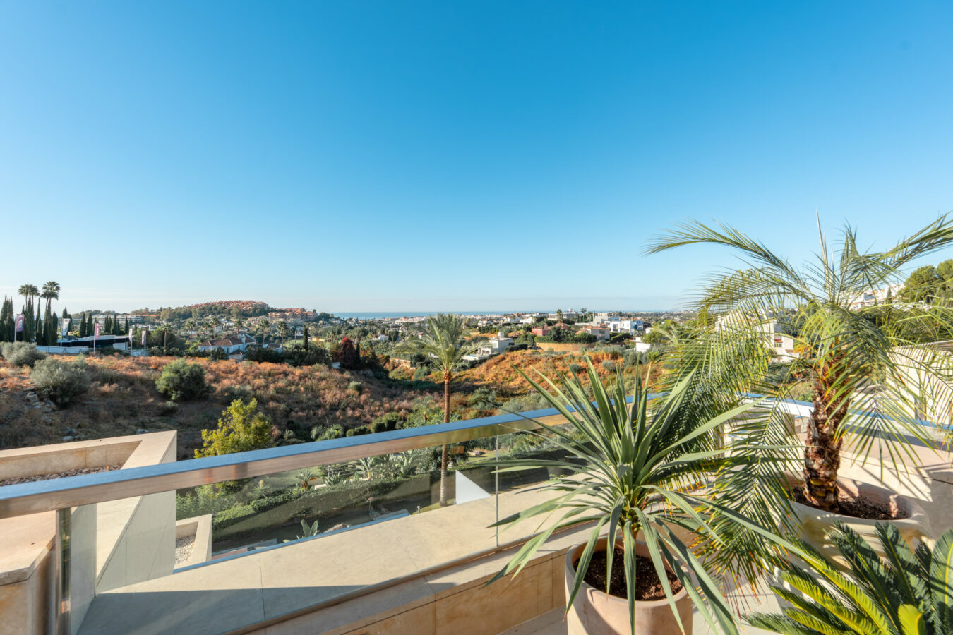 11628be4-b1f0-46a8-90c2-a80cee4c6ec6 For sale 🌅 Stunning Modern Apartment with Panoramic Sea Views – La Cerquilla, Nueva Andalucía