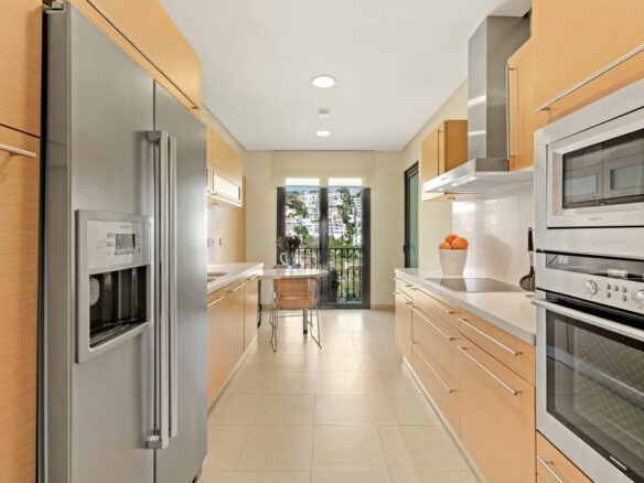 FOR SALE 🇪🇸🇬🇧 – Luxury 3-Bedroom Penthouse with Panoramic Sea Views | La Quinta, Benahavís 🇪🇸