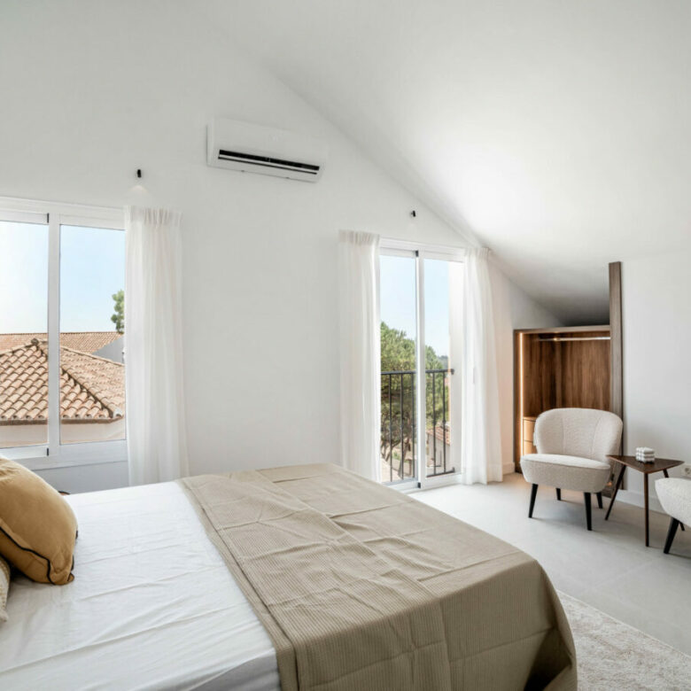 For Sale: Stunning 3-Bedroom Duplex in Aloha 🏡☀️