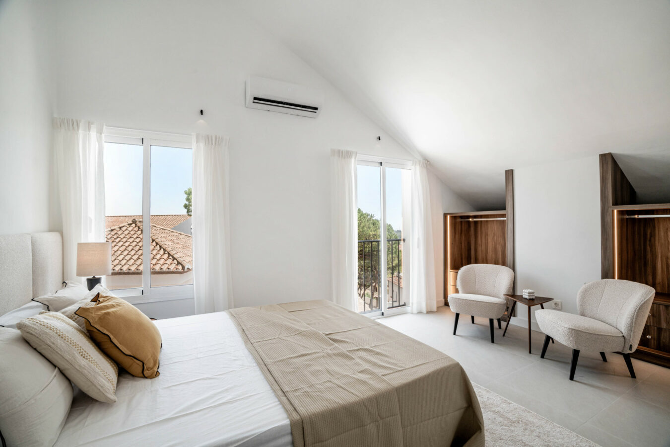 For Sale: Stunning 3-Bedroom Duplex in Aloha 🏡☀️