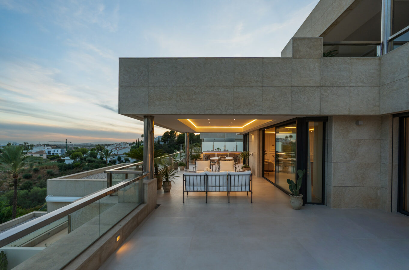 1e3f0083-1886-4924-b48b-c63509abd101 For sale 🌅 Stunning Modern Apartment with Panoramic Sea Views – La Cerquilla, Nueva Andalucía