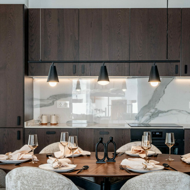 For Sale: Stunning 3-Bedroom Duplex in Aloha 🏡☀️