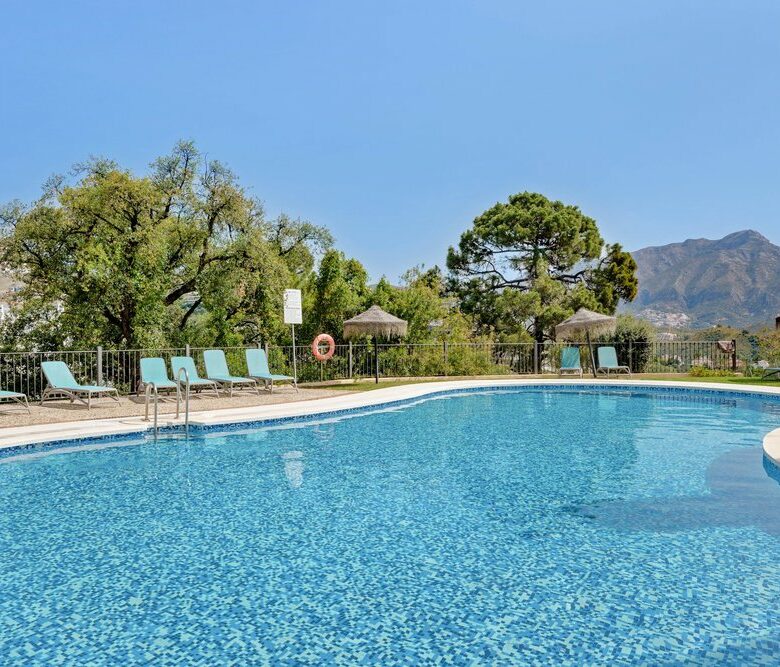 FOR SALE 🇪🇸🇬🇧 – Luxury 3-Bedroom Penthouse with Panoramic Sea Views | La Quinta, Benahavís 🇪🇸