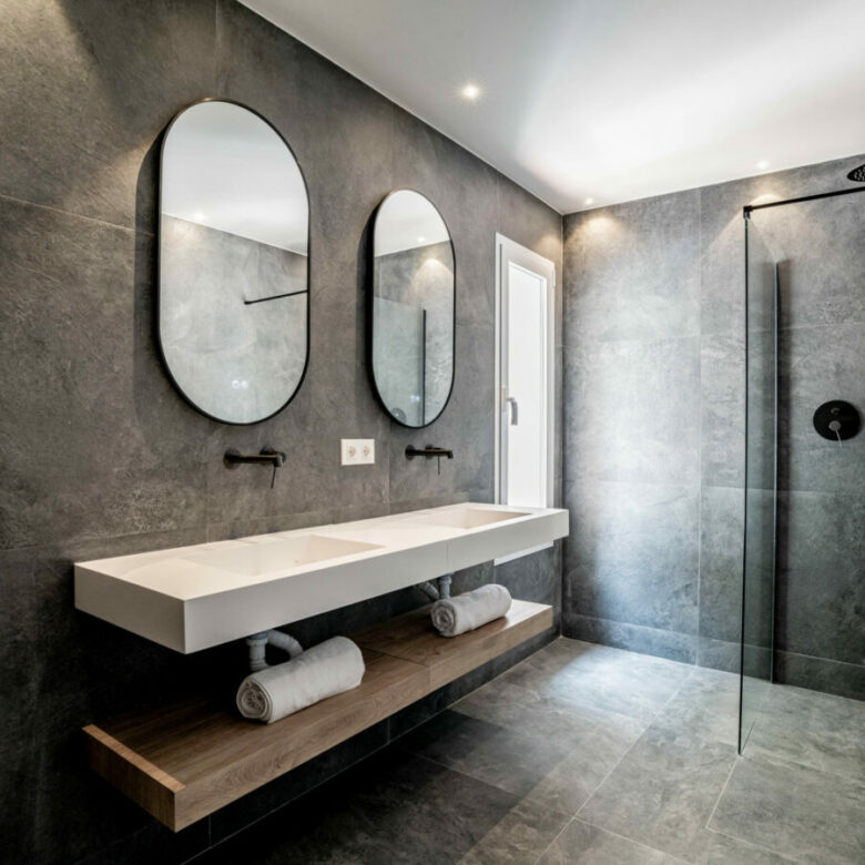 For Sale: Stunning 3-Bedroom Duplex in Aloha 🏡☀️