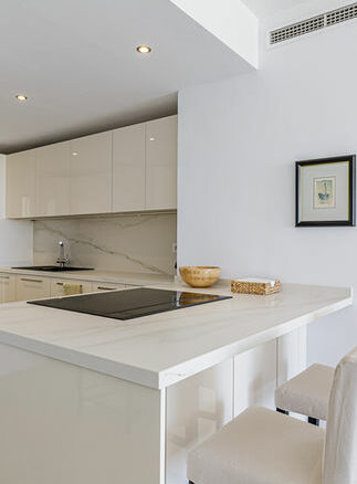 FOR SALE – 2-Bedroom Penthouse with Panoramic Views 🌅🏖️ Las Tortugas Nueva Andalucia