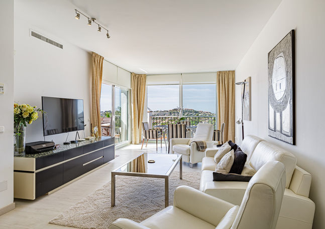 FOR SALE – 2-Bedroom Penthouse with Panoramic Views 🌅🏖️ Las Tortugas Nueva Andalucia