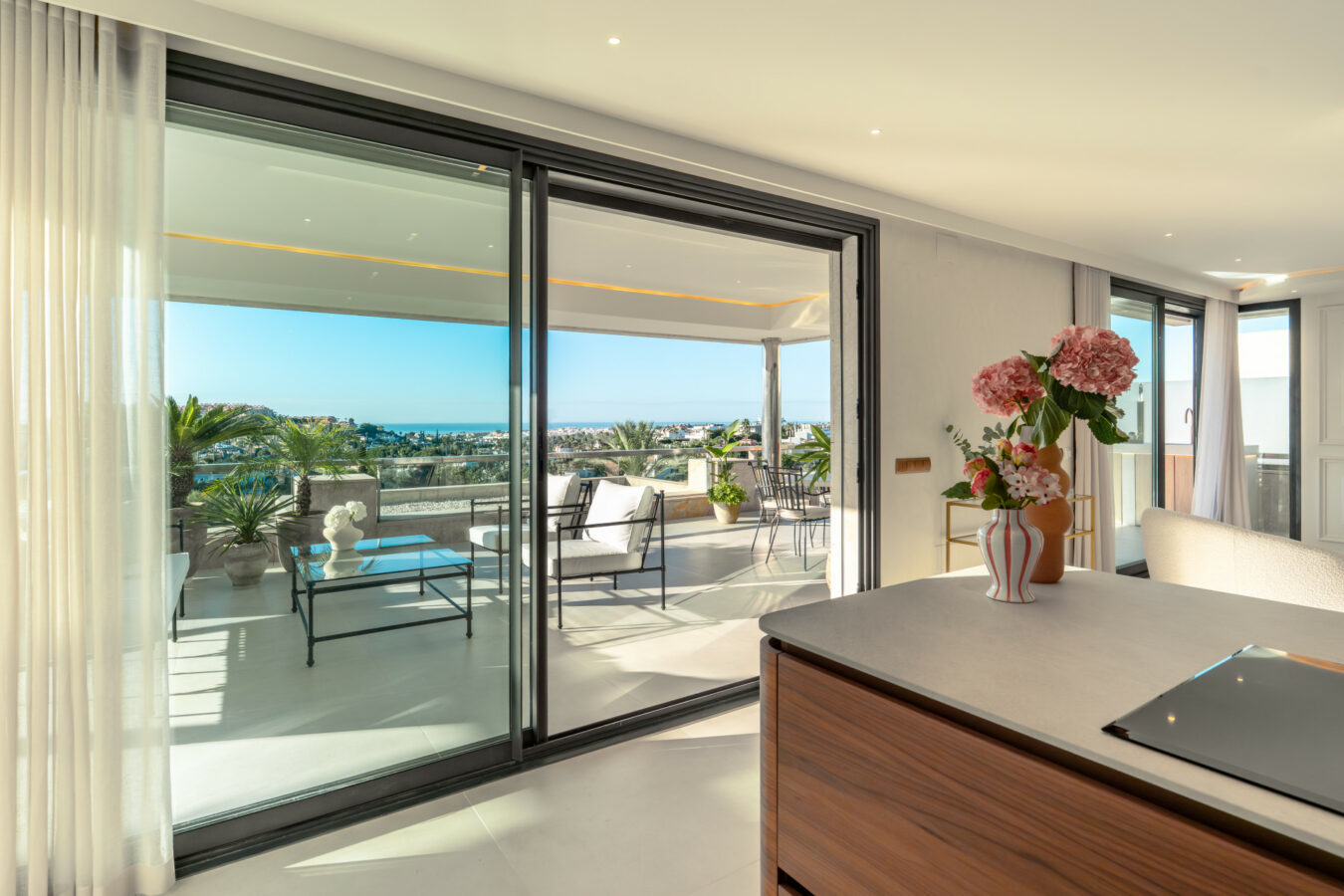 49532a95-fddf-490d-9186-84192247542f For sale 🌅 Stunning Modern Apartment with Panoramic Sea Views – La Cerquilla, Nueva Andalucía