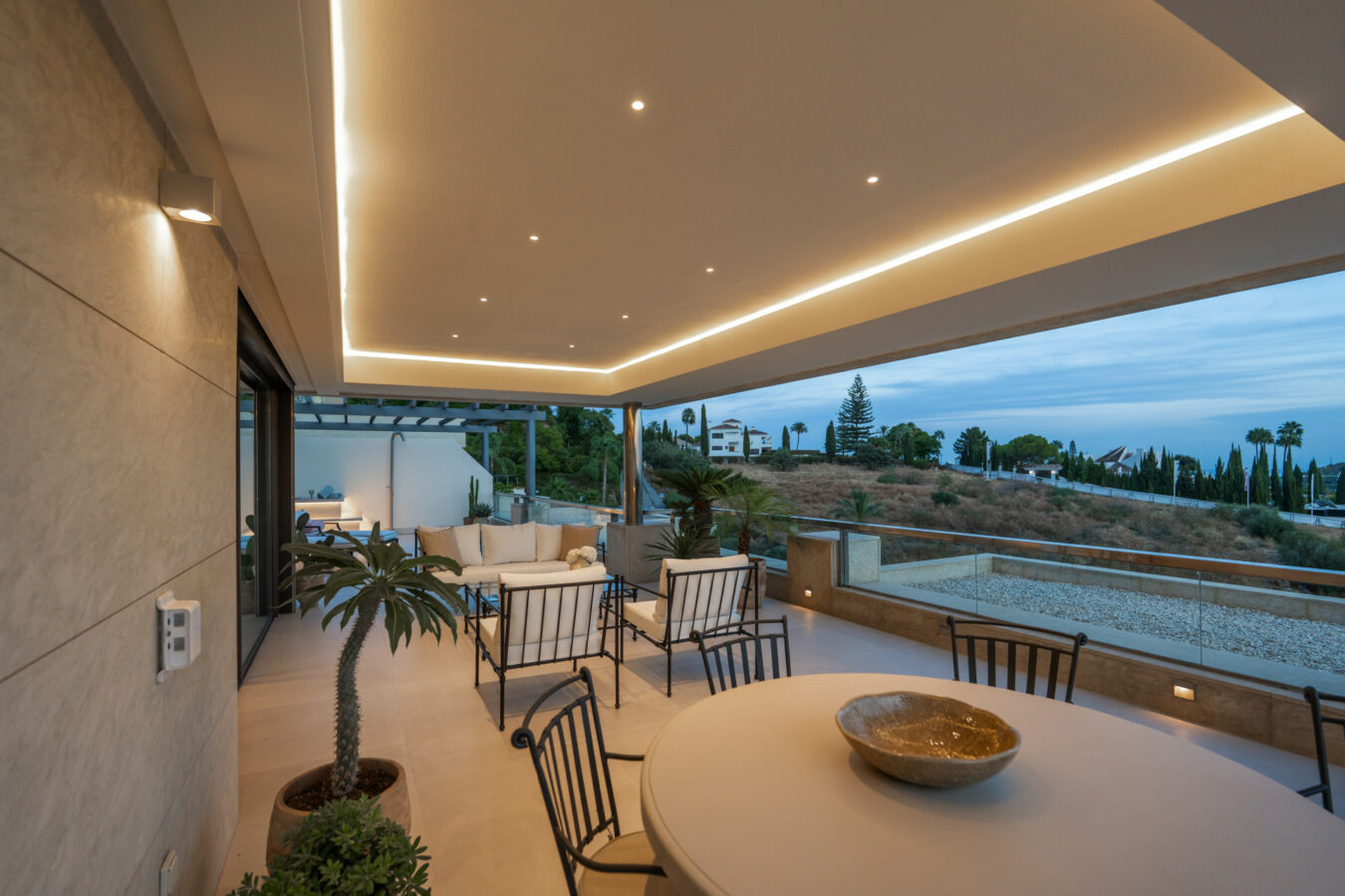 579ccc7e-0f17-4e69-8345-b925ffae717f For sale 🌅 Stunning Modern Apartment with Panoramic Sea Views – La Cerquilla, Nueva Andalucía