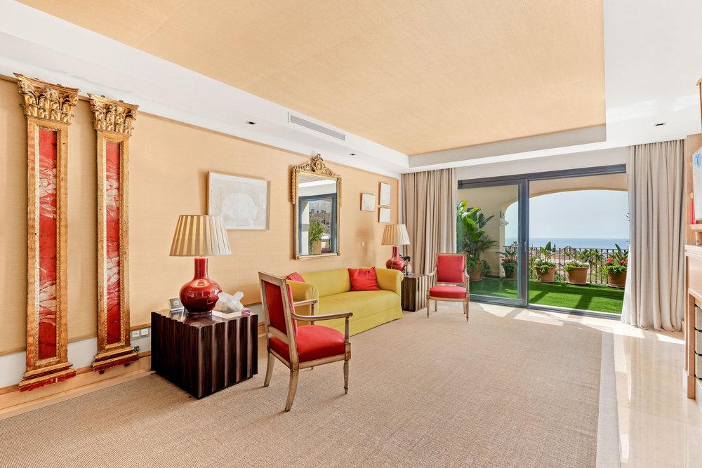 FOR SALE 🇪🇸🇬🇧 – Luxury 3-Bedroom Penthouse with Panoramic Sea Views | La Quinta, Benahavís 🇪🇸