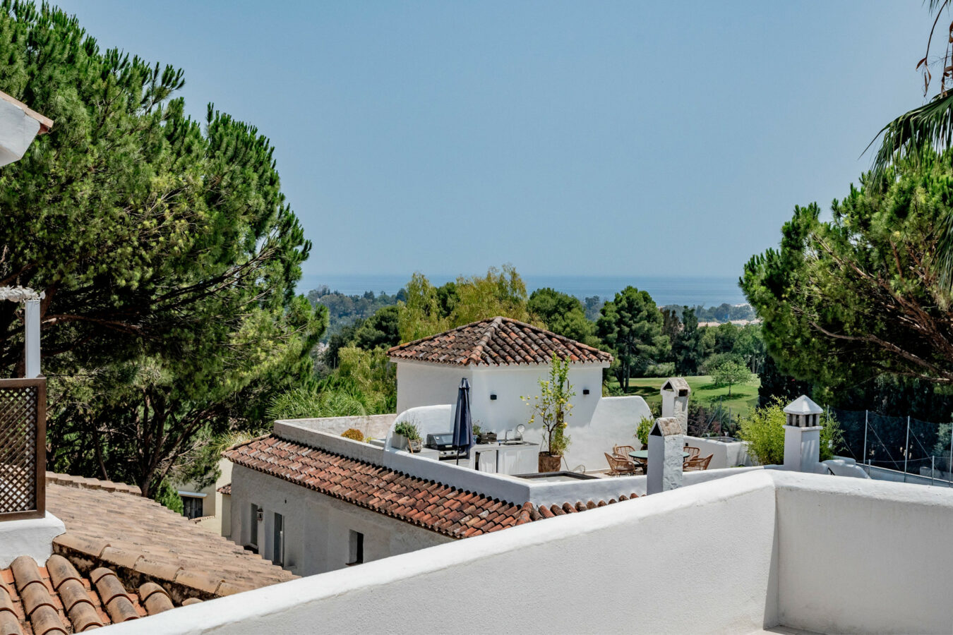 For Sale: Stunning 3-Bedroom Duplex in Aloha 🏡☀️