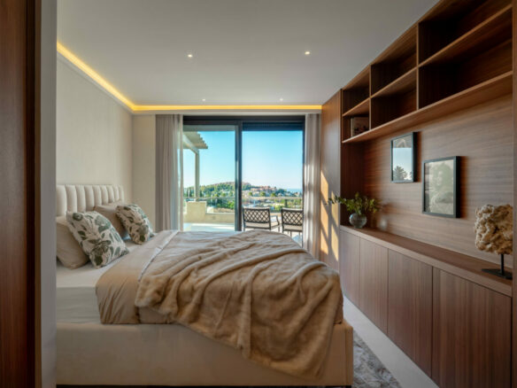 For sale 🌅 Stunning Modern Apartment with Panoramic Sea Views – La Cerquilla, Nueva Andalucía