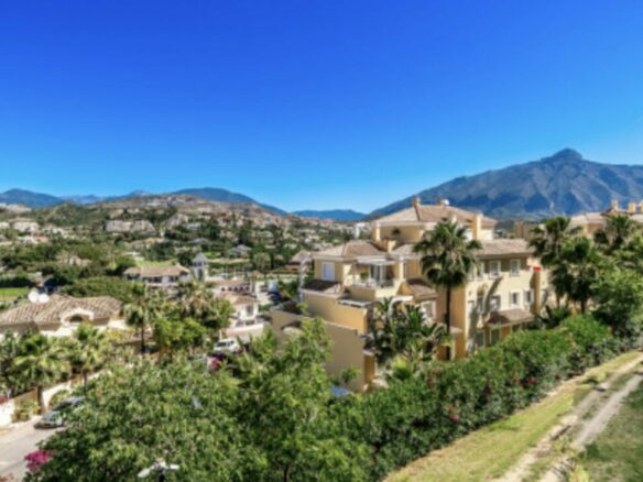 🌟 Luxury Turnkey 3-Bedroom Garden Apartment in Magna Marbella, Nueva Andalucía 🇪🇸🏡🌴