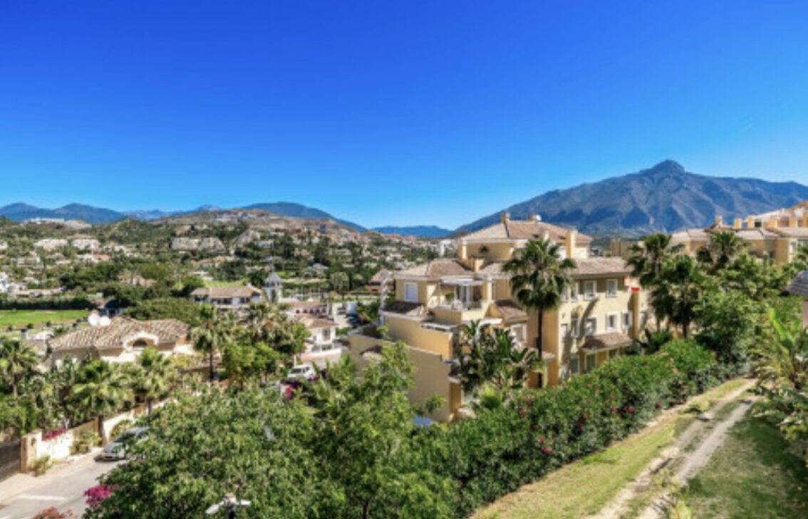 🌟 Luxury Turnkey 3-Bedroom Garden Apartment in Magna Marbella, Nueva Andalucía 🇪🇸🏡🌴