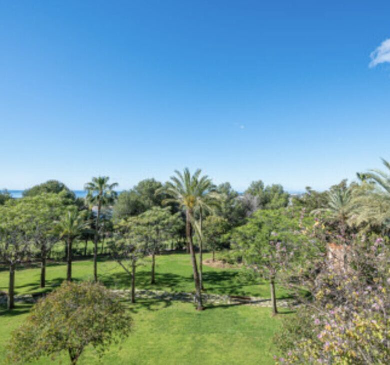 🌟 Luxury Turnkey 3-Bedroom Garden Apartment in Magna Marbella, Nueva Andalucía 🇪🇸🏡🌴